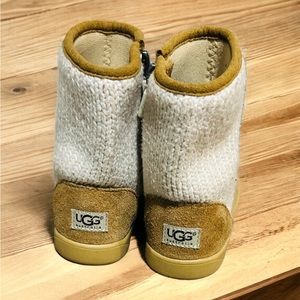 Little Girl Uggs